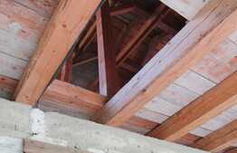 De vanzare casa individuala, la rosu, 100 mp, teren 100 mp, font la 2 strazi!