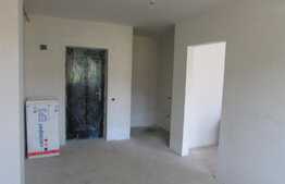 Apartament de vanzare cu 2 camere, 35 mp, semifinisat! Zona strazii Eroilor!