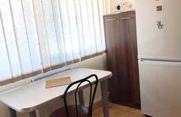 Garsoniera, 40 mp, decomandata, zona strazii Fagului