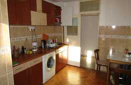 Apartament cu 2 camere decomandate, 50 mp, boxa subsol, zona Golden Tulip