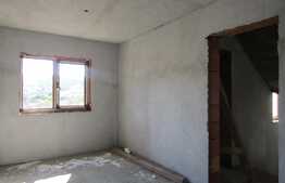 Casa individuala, 200 mp, teren de 313 mp, zona strazii Transilvania