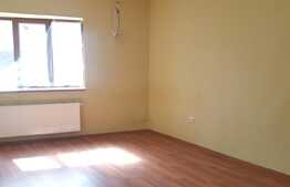 Casa individuala, 100 mp utili, teren de 220 mp, zona centrala!