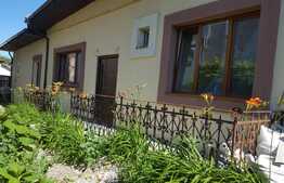 Casa individuala, 100 mp utili, teren de 220 mp, zona centrala!