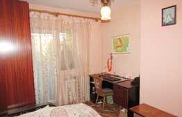 3 camere, 90 mp, decomandat, etaj intermediar, zona strazii Primaverii