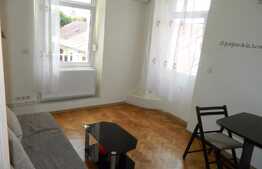 Garsoniera, 33 mp, decomandata, zona Piata Unirii