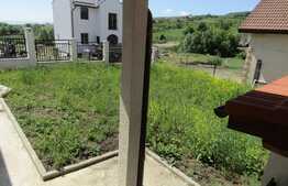 Vanzare casa 246 mp utili, teren 409 mp, imobil nou, zona linistita!