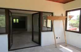 Vanzare casa 246 mp utili, teren 409 mp, imobil nou, zona linistita!