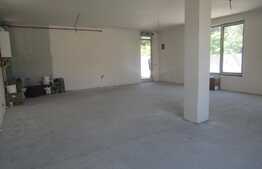 Spatiu comercial de vanzare, 66 mp, semifinisat, 3 locuri de parcare! Zona Lidl!