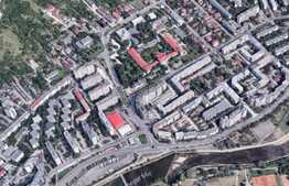 De vanzare apartament 2 camere, 45 mp, decomandat, boxa, zona Profi