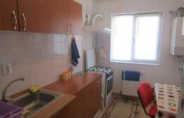 De vanzare garsoniera, 35 mp, decomandata! Parcare! Zona strazii Eroilor!