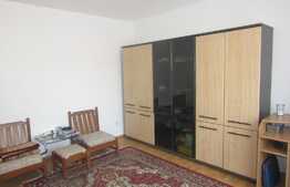 De vanzare garsoniera, 35 mp, decomandata! Parcare! Zona strazii Eroilor!