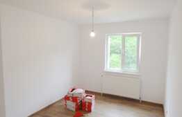 Apartament 3 camere, 65 mp, decomandat, boxa subsol, zona Casa Radio