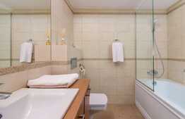 3 camere, 71 mp, prima inchiriere, AC, 2 terase, garaj, zona Bonjour Residence