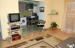 2 camere de vanzare, 56 mp utili, cu loc de parcare inclus, zona Piata Floresti