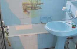 Apartament 3 camere, 65 mp, decomandat, boxa, zona strazii Aurel Vlaicu