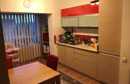 Apartament 2 camere, 48 mp, decomandat, boxa, zona Hotel Golden Tulip
