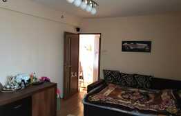 Apartament 2 camere, 48 mp, decomandat, boxa, zona Hotel Golden Tulip