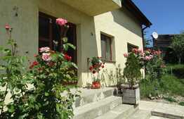 Casa de vanzare, 174,84 mp utili, teren 472,84 mp, zona linistita de case!