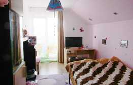 Casa de vanzare, 174,84 mp utili, teren 472,84 mp, zona linistita de case!