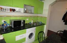 Apartament de inchiriat cu 2 camere, decomandat, 60 mp, zona strazii Padurii