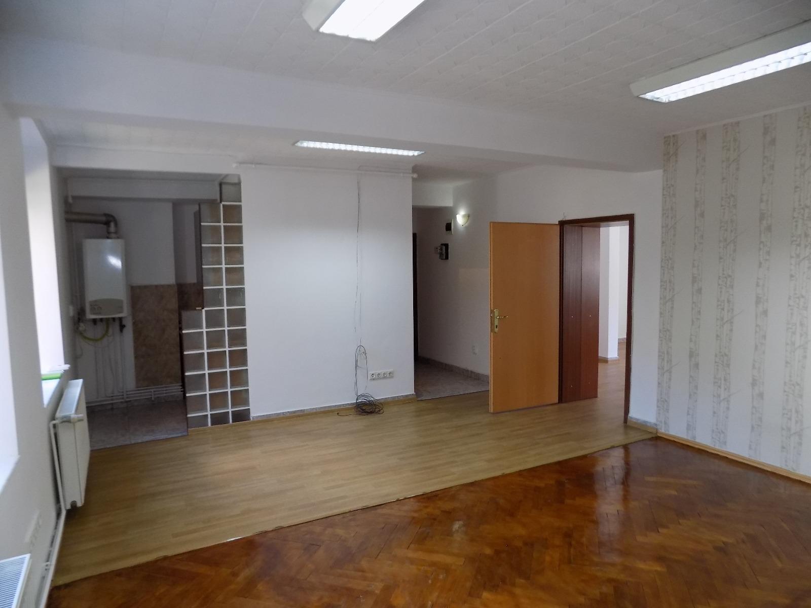 Apartament de închiriat 4 camere Central - 26318AI | BLITZ Cluj-Napoca | Poza8