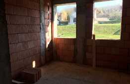 Vanzare duplex, 220 mp utili, 300 mp teren, zona rezidentiala de case/vile