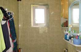 Apartament 2 camere, 49,5 mp, decomandat, parcare, boxa, zona Billa