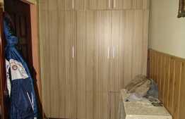 Apartament 2 camere, 49,5 mp, decomandat, parcare, boxa, zona Billa