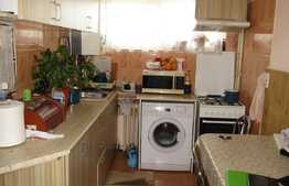Apartament 2 camere, 49,5 mp, decomandat, parcare, boxa, zona Billa