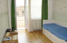 Apartament cu 4 camere, 2 balcoane, 2 bai, ORIENTARE SUD !! la cheie, PARCARE INCLUSA !!!