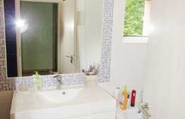 Apartament cu 4 camere, 2 balcoane, 2 bai, ORIENTARE SUD !! la cheie, PARCARE INCLUSA !!!