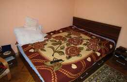 3 camere, 65 mp, decomandat, garaj, parcare, boxa, zona Nicolae Titulescu