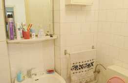 Apartament 4 camere, 80,15 mp, etaj intermediar, boxa subsol, zona Piata Flora