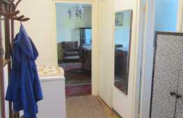 Apartament 4 camere, 80,15 mp, etaj intermediar, boxa subsol, zona Piata Flora