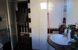 Casa individuala, 212,35 mp, teren de 403 mp, front stradal 16 ml, zona Plopilor