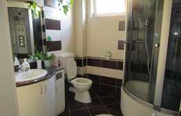 Casa individuala, 212,35 mp, teren de 403 mp, front stradal 16 ml, zona Plopilor