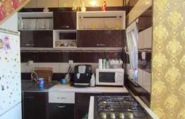 Casa individuala, 110 mp, teren 102 mp, front 10,5 ml, zona Parcului Central