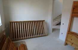 Duplex cu 5 camere, 120 mp utili, teren de 170 mp! Semifinisat! Zona de case!