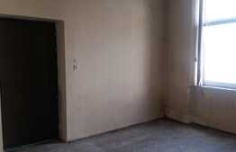 Garsoniera de vanzare, 43,46 mp, zona strazii Decebal