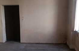 Garsoniera de vanzare, 43,46 mp, zona strazii Decebal