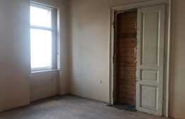 Garsoniera de vanzare, 43,46 mp, zona strazii Decebal