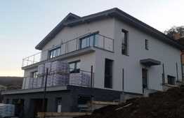 Vanzare duplex, 160 mp utili, 250 mp teren, zona strazii Campului