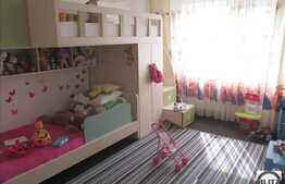 Vanzare apartament cu 3 camere, 59 mp, zona Eroilor, loc de parcare!