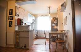 3 camere, decomandat, 63 mp, etaj intermediar, loc de parcare, zona Sirena