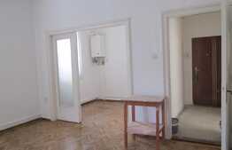 Apartament 2 camere, 54 mp, terasa 39 mp, zona strazii Decebal