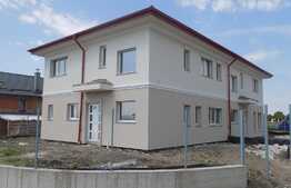 Duplex 120 mp utili, teren de 280 mp, semifinisat, zona Bulevardul Muncii