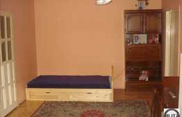 Apartament 3 camere, 63.8 mp, etaj intermediar, zona Donath. Boxa inclusa!