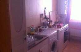 Garsoniera 40 mp, decomandata, etaj intermediar, zona strazii Calea Turzii