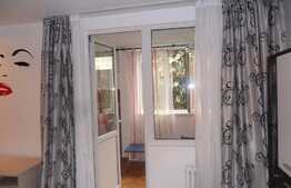 Garsoniera 32 mp, decomandata, etaj intermediar, zona Big