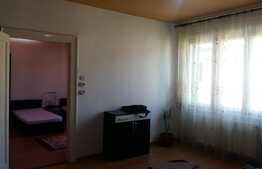 Apartament 2 camere, 81 mp, boxa la subsol, zona strazii Horea